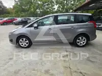 2014 Peugeot 5008
