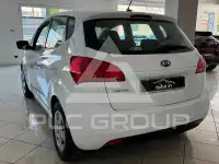 2014 KIA Venga
