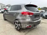 2014 KIA Carens