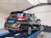 2014 KIA Carens
