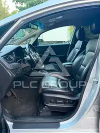 2014 KIA Carens