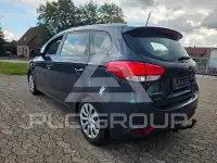 2014 KIA Carens