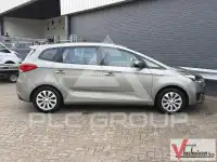 2014 KIA Carens