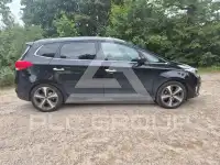 2014 KIA Carens