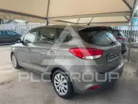 2014 KIA Carens