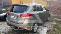 2014 KIA Carens