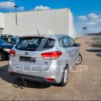 2014 KIA Carens