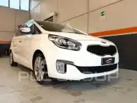 2014 KIA Carens