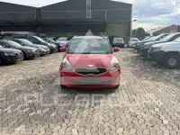 2014 KIA Carens