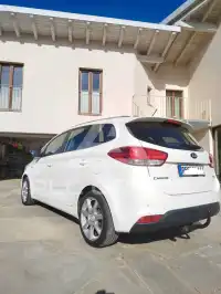 2014 KIA Carens