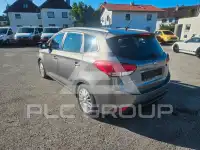 2014 KIA Carens