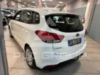 2014 KIA Carens
