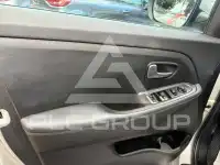 2014 KIA Carens