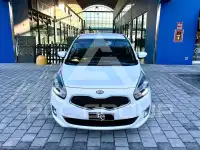 2014 KIA Carens