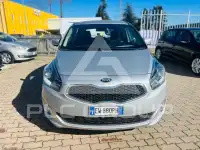 2014 KIA Carens