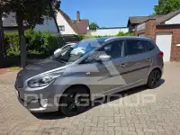 2014 KIA Carens