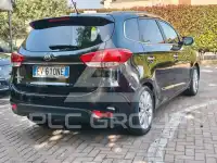 2014 KIA Carens