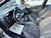 2014 Ford FIESTA