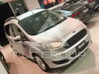2014 Ford Tourneo