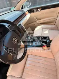 2014 Volkswagen PHAETON