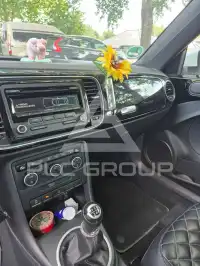 2014 Volkswagen BEETLE