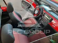 2014 Volkswagen BEETLE