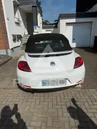 2014 Volkswagen BEETLE