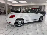 2014 Volkswagen BEETLE