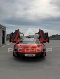 2014 McLaren P1