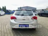 2014 Opel Astra