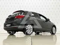 2014 Opel Astra