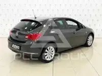 2014 Opel Astra