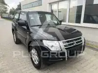 2015 Mitsubishi PAJARO