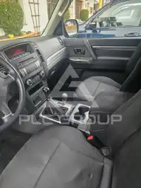 2015 Mitsubishi PAJARO