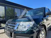 2015 Mitsubishi PAJARO