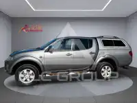 2015 Mitsubishi L200