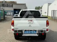 2015 Mitsubishi L200