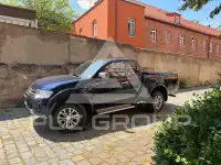 2015 Mitsubishi L200