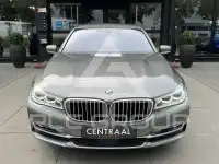2015 BMW 750
