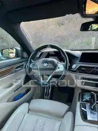 2015 BMW 750