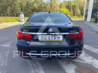 2015 BMW 750