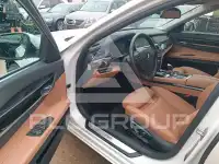 2015 BMW 750