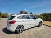 2015 BMW 220