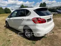 2015 BMW 220