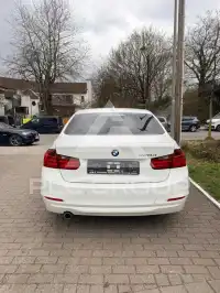 2015 BMW 320