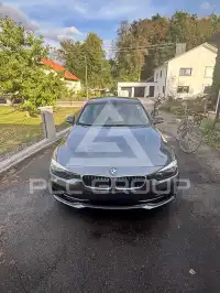 2015 BMW 318