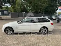 2015 BMW 318