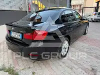2015 BMW 318