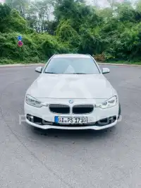 2015 BMW 318