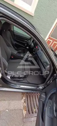 2015 BMW 318